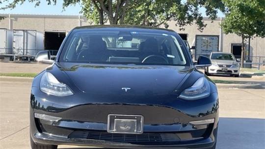 2018 Tesla Model 3 5YJ3E1EA5JF157385