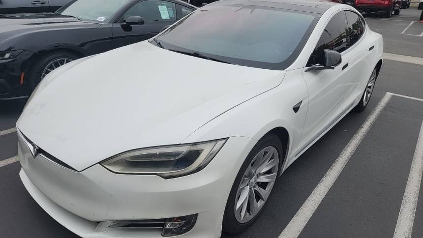 2016 Tesla Model S 5YJSA1E19GF170284