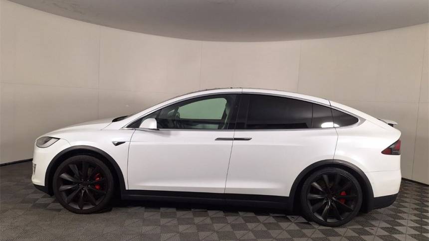 2020 Tesla Model X 5YJXCDE48LF303445