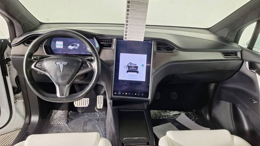 2020 Tesla Model X 5YJXCDE48LF303445