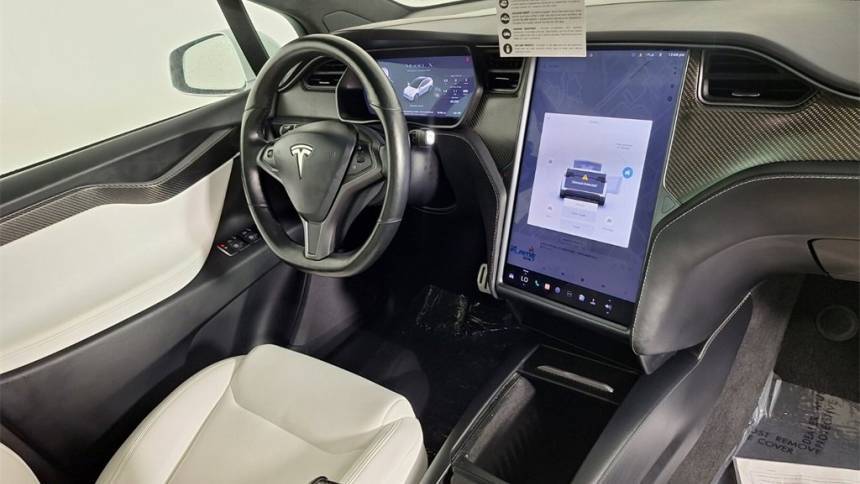 2020 Tesla Model X 5YJXCDE48LF303445