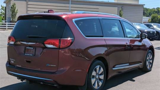 2018 Chrysler Pacifica Hybrid 2C4RC1N70JR168397