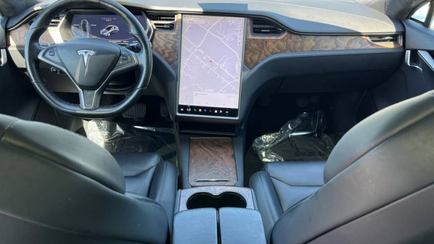 2018 Tesla Model S 5YJSA1E20JF296825